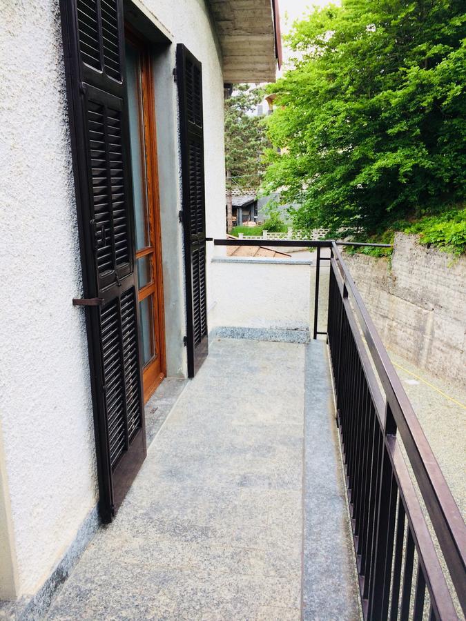 Tana Dell'Elfo B&B ガーヴィ エクステリア 写真
