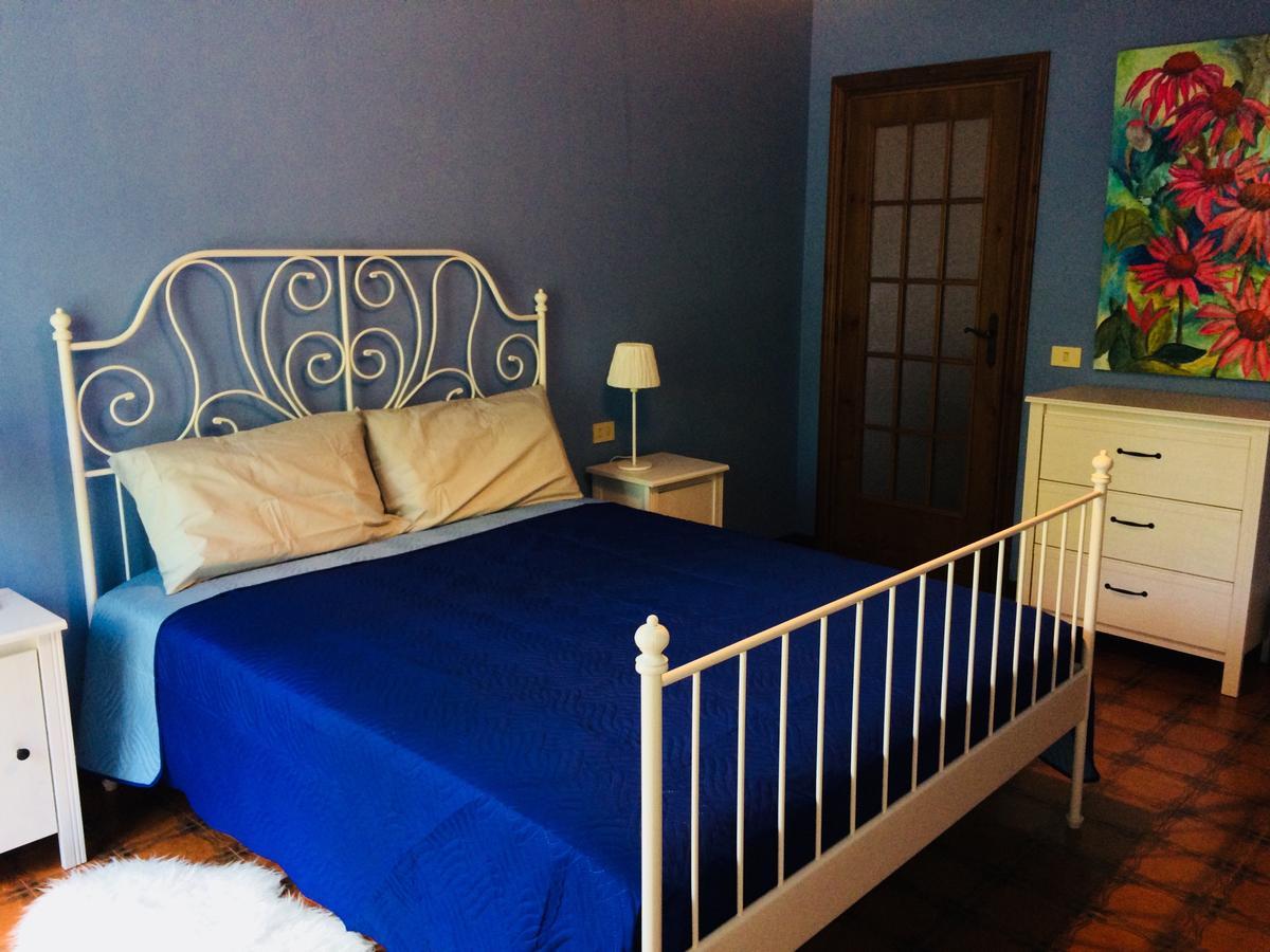Tana Dell'Elfo B&B ガーヴィ エクステリア 写真